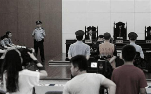 北京儿媳分尸案:公婆卖房供女儿玩乐,儿媳看不顺眼,遭全家分尸