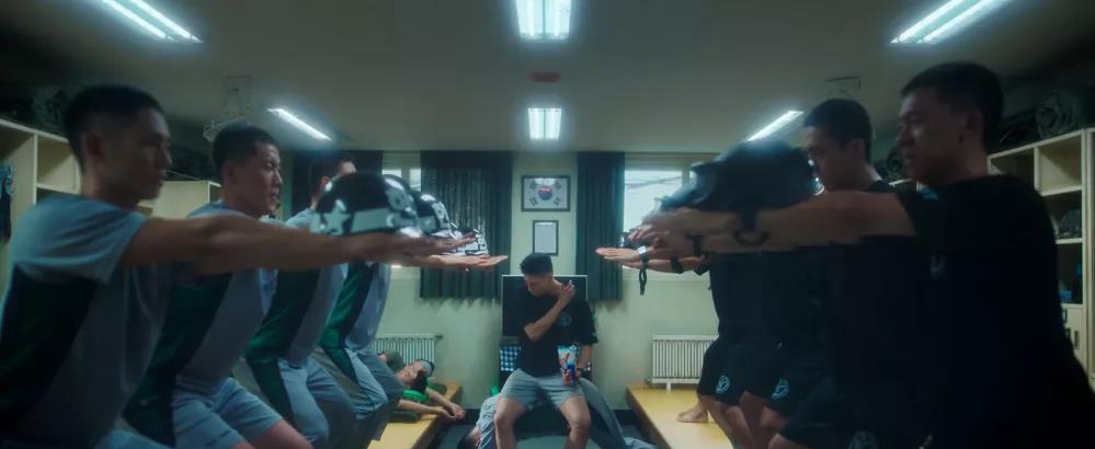 大海在线|豆瓣9.2,这部剧拍出了没人敢发声的丑闻