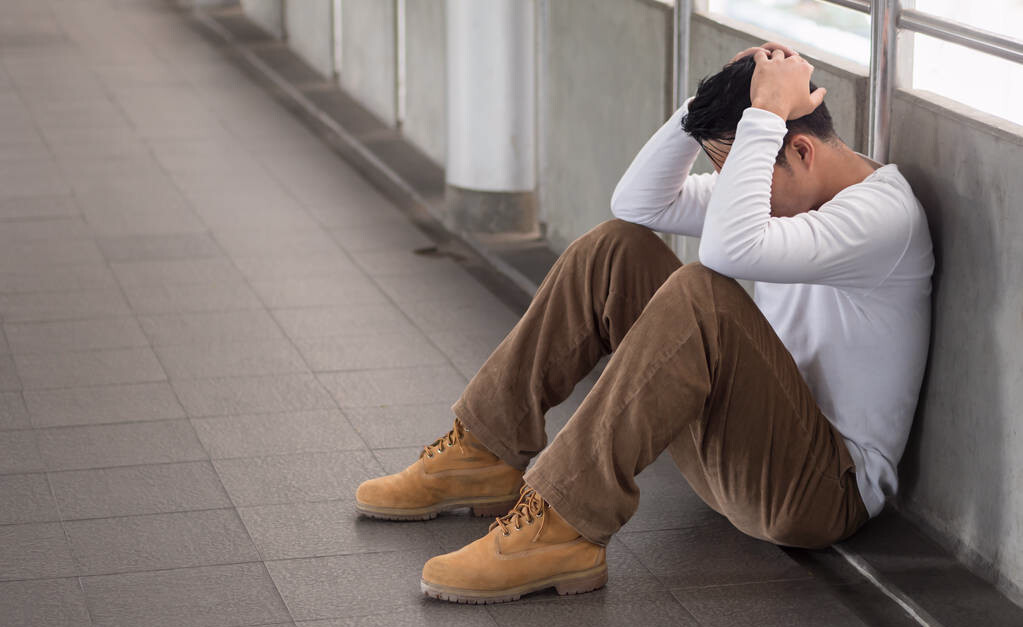 95后|90后和95后的低欲望职场人，今天不争不抢，未来只剩三个结局