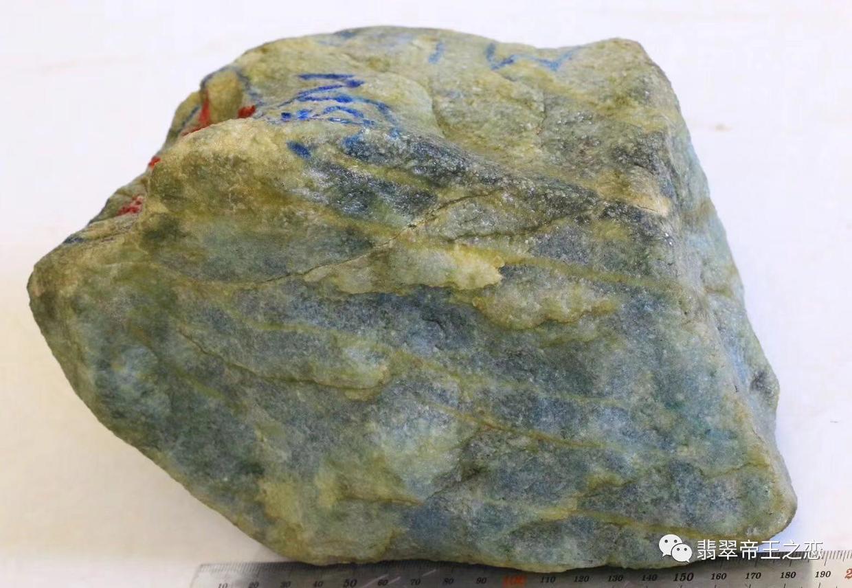 翡翠|翡翠原石为什么会出现“脱沙”？