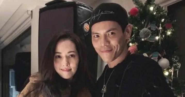 敢死队4|郭碧婷抱女儿逛公园被拍，神情憔悴动作吃力，却仍不肯让保姆帮忙