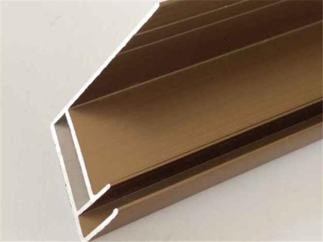 门窗加工设备难以择优选择？犹豫不决的背后，只因缺少这些经验