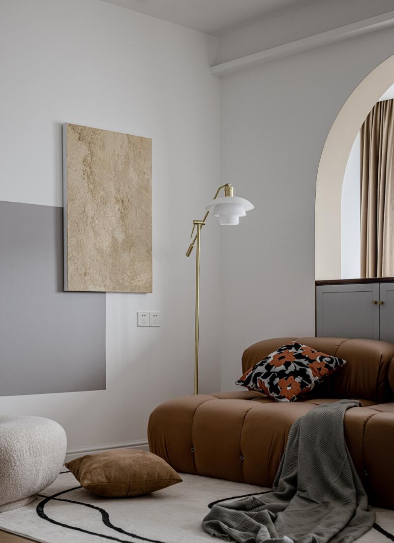 不愧是文艺女青年的家!布局打破常规,色彩古典雅致,太抢眼了