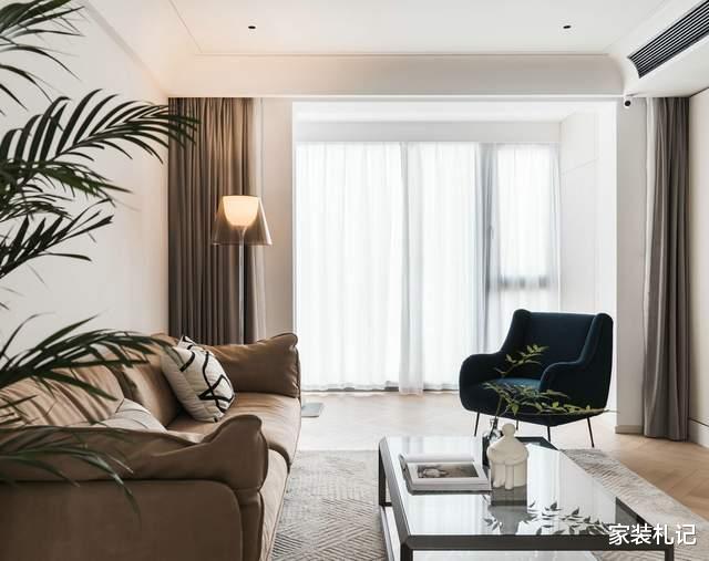 |127㎡两居室,现代简约风装修,南北通透住着比大平层还舒服