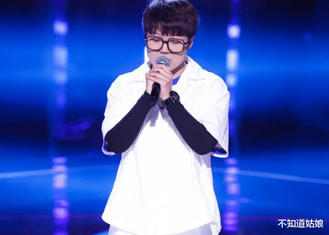 宋祖德|PK输掉后，王靖雯崩溃大哭，评论全在骂贺三