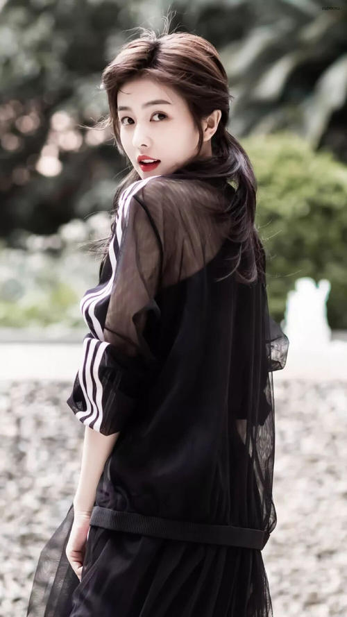 Ala的陪伴 白鹿的颜值和衣品，简直是两绝，爱了爱了