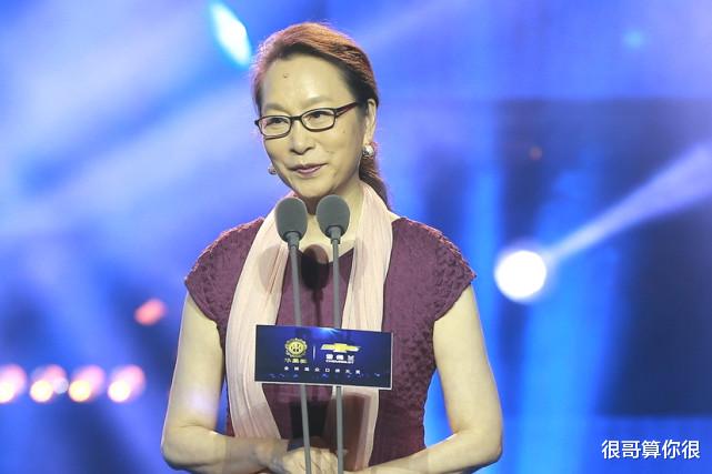 突围|《突围》中的女性角色都不是省油的灯，扮演者也绝非泛泛之辈