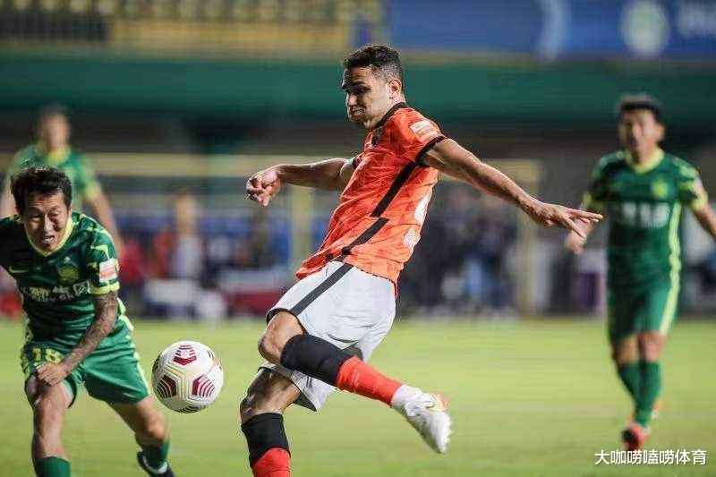 遼寧男籃|嚴(yán)懲國(guó)安惡劣球員！粗野打人引爆中超18人沖突，8倍鏡還原寒心1幕