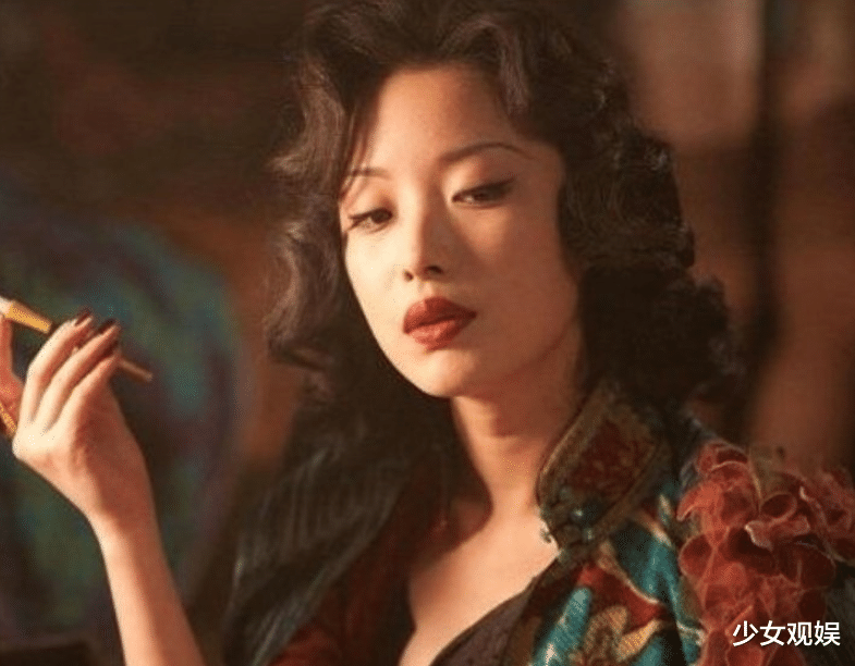 司藤|众星穿民国装，躲过了赵丽颖倪妮baby，却被刘诗诗“司藤”美到了