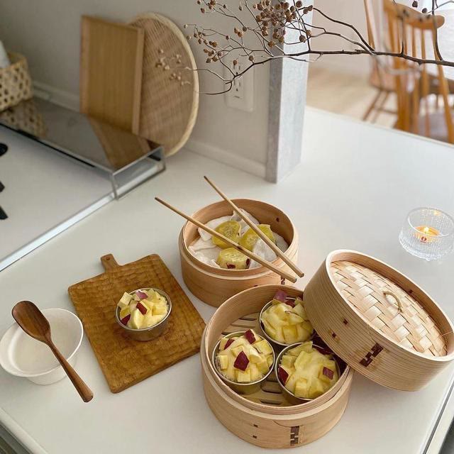 日本太太的家,全屋低调内敛,复古风十足,很有老电影的画面感!