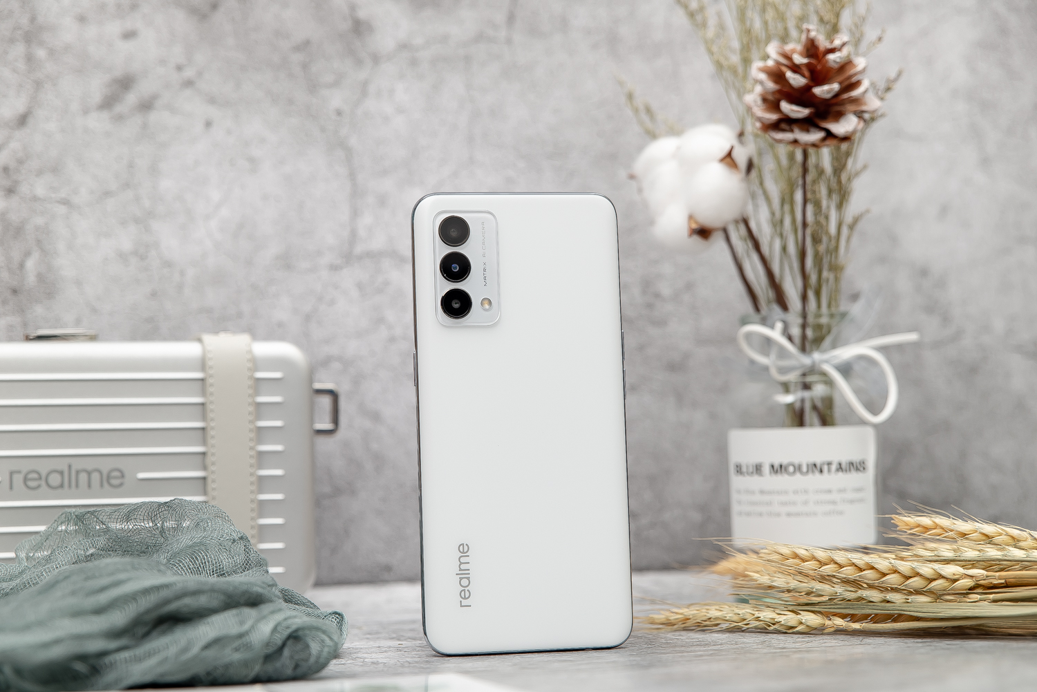 realme|realme真我GT大师版评测：”敢越级“这句话完美体验在这款手机上
