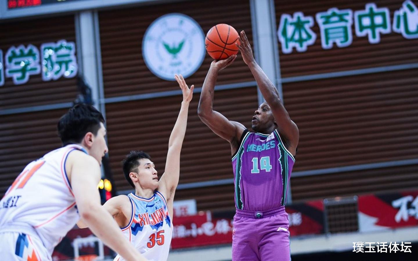 遼寧男籃|遼籃三消息！哈德森重返沈陽，曝泰勒或加盟，楊鳴滿意第二階段表現