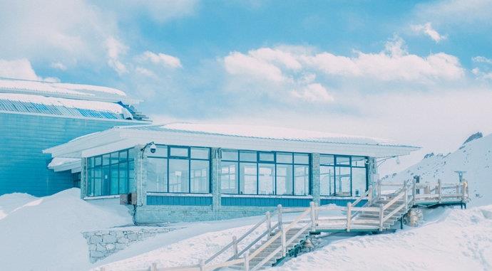 奶球妈咪聊|这条公认TOP1避暑仙境的自驾线路，浓缩了九成川西美景，建议收藏