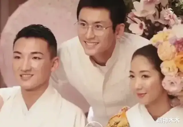 张哲瀚|张哲瀚朋友背景曝光，品牌官网放神社宣传，被指专坑中国人的钱