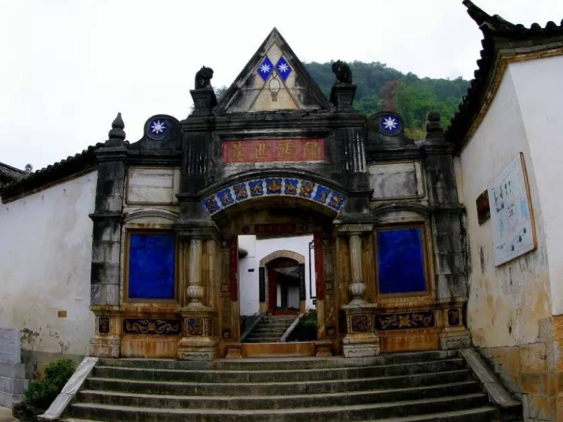 云南 云南境内有一“豪宅”,院中藏有300箱金条,至今无人能够找到