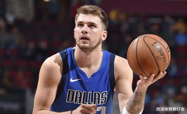 詹姆斯·哈登|32岁的哈登还能单换现役哪些球星？网友：除了这五位，其余的随便换