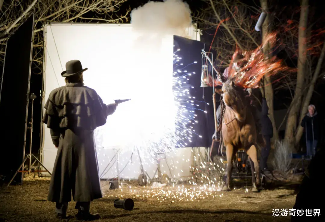 终结者|25部大片幕后真相照：原来电影是这样拍的…