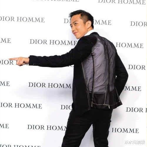 易烊千玺|这些年，明星在红毯上的“黑历史”造型，奇葩到让人看不懂