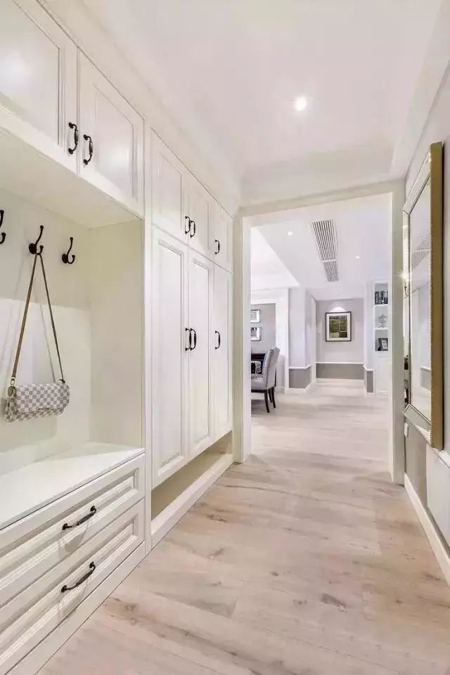 |玄关鞋柜这样装,漂亮又实用,一进门就能轻松换鞋!