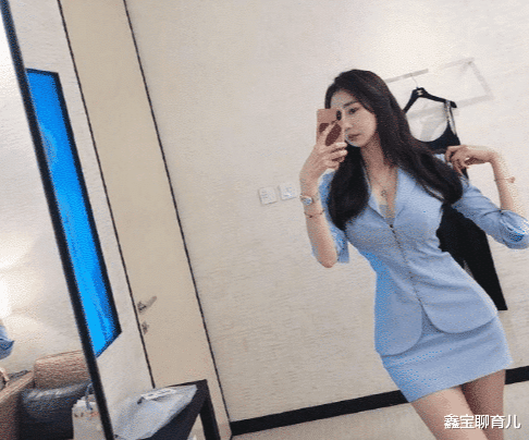 鑫宝聊育儿|“这模特怀孕7个月还在工作，她老公呢？”网友：在旁边卖车呢！哈哈哈