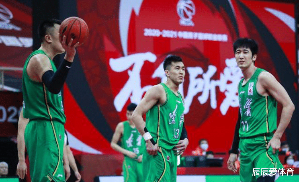 辽宁男篮|辽篮很厉害高诗岩很悲催：曝李宏庆要求小高提前回归辽宁男篮