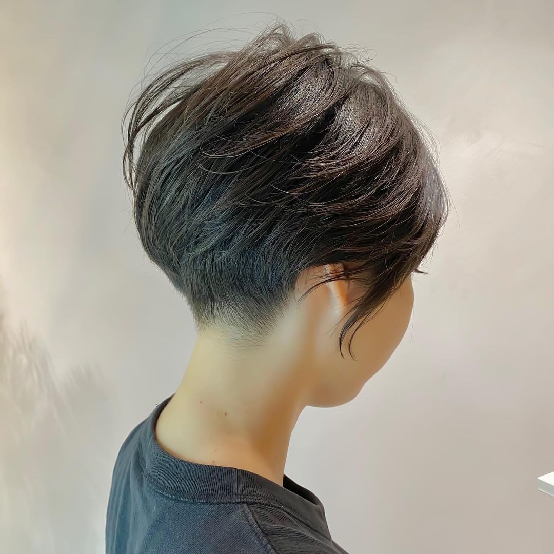 镜子发型 剪对短发，路人也能变女神，今天的短发值得收藏