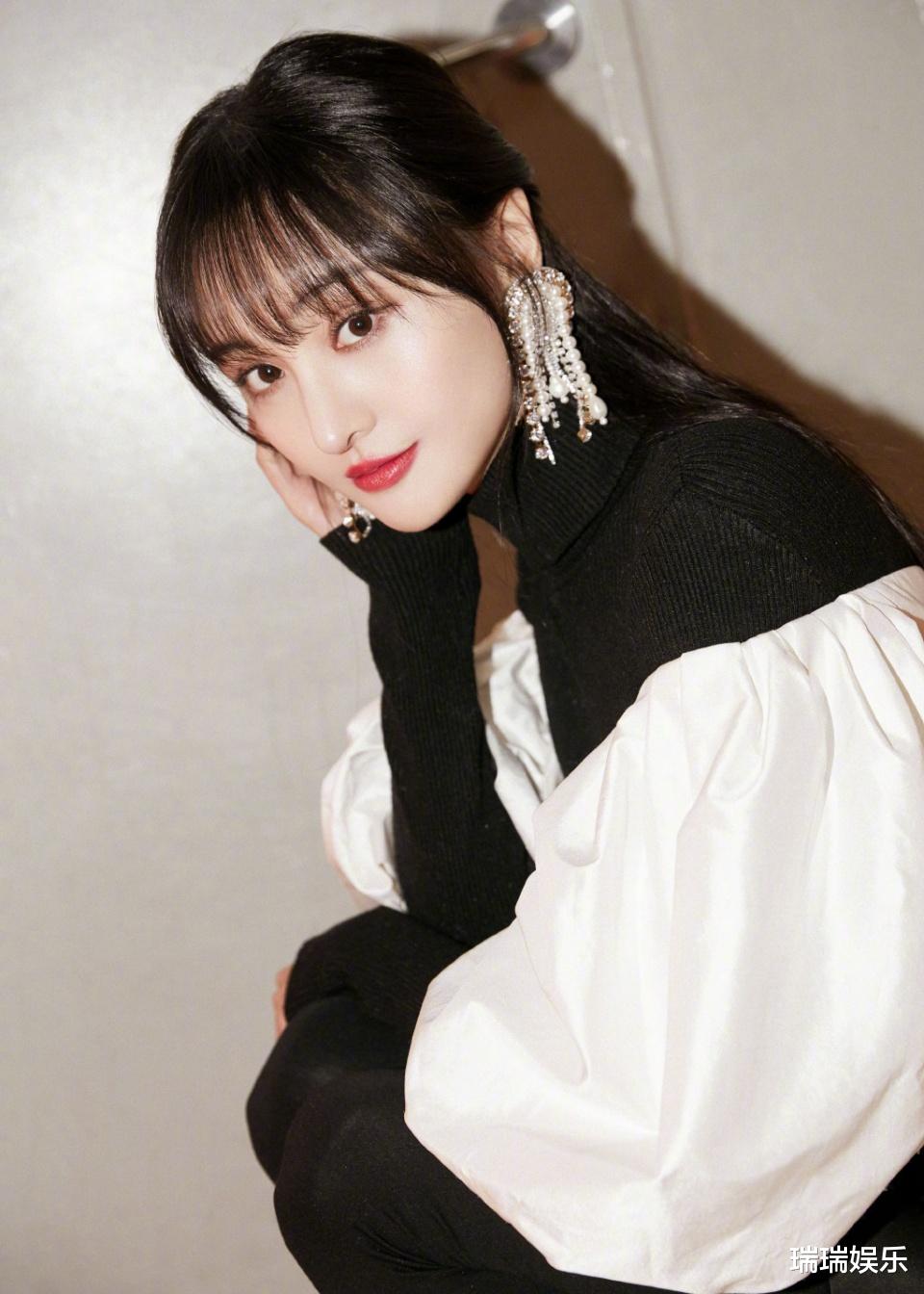 张恒|与张恒恋爱期间，郑爽疑多次整容！手写合同要男方不能泄露该秘密