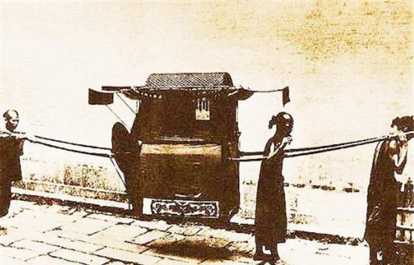 日本小姐 清朝8命连环案：妻子貌美丈夫离奇身亡，八条人命葬送真凶被凌迟