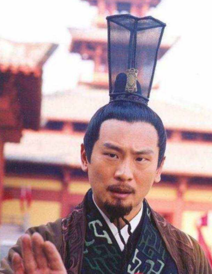 张世|被写进北电教材,远赴美国受尽欺负,张世活成了现实版的“赵高”