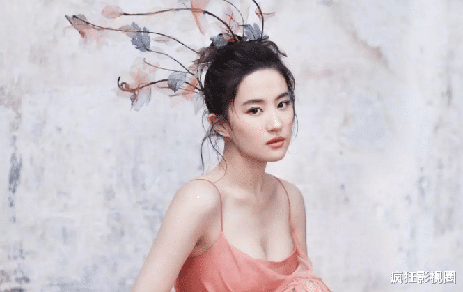 陈宝莲|这4位女明星的“好干爹”，风流一世，每位都是顶级“海王”