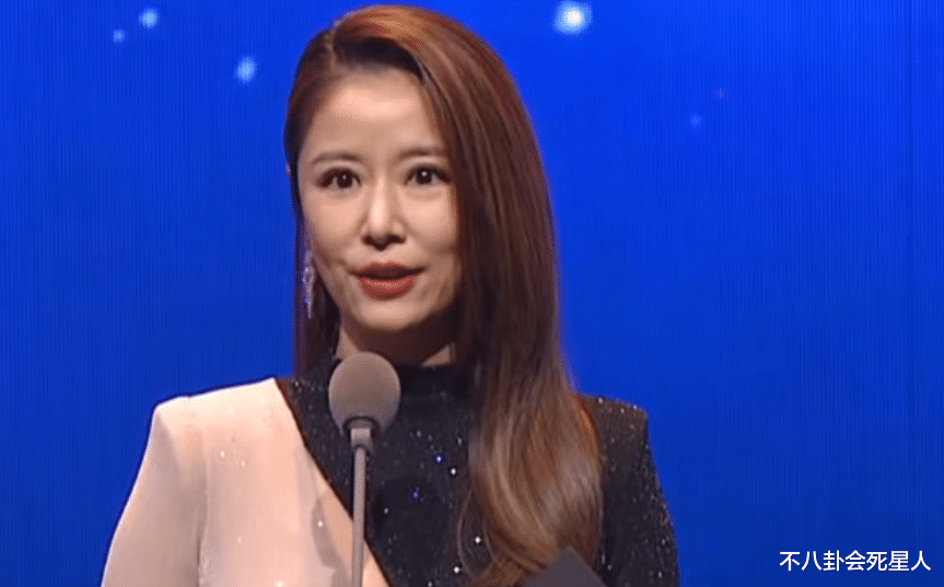 郝蕾|女星步入中年的尴尬，眼凸，法令纹，发福，脸僵，女神颜值不再