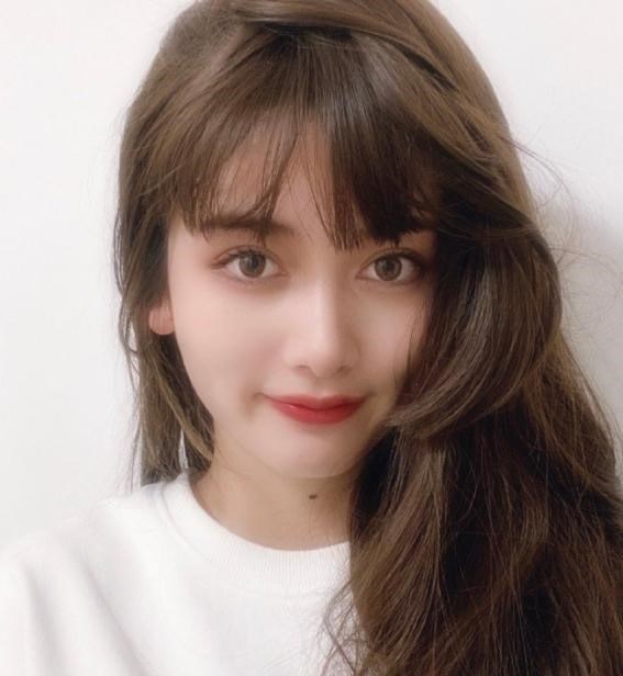 苹果|《心动4》女2女4同剪齐刘海，一个清纯一个异域风情，差别好明显