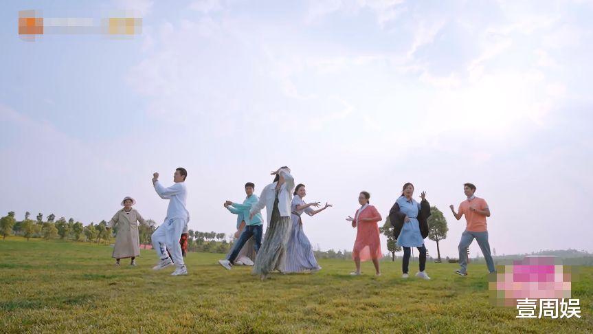 黄圣依|黄圣依外公背景被曝光，程莉莎质问杨子：你怎么配得上人家？