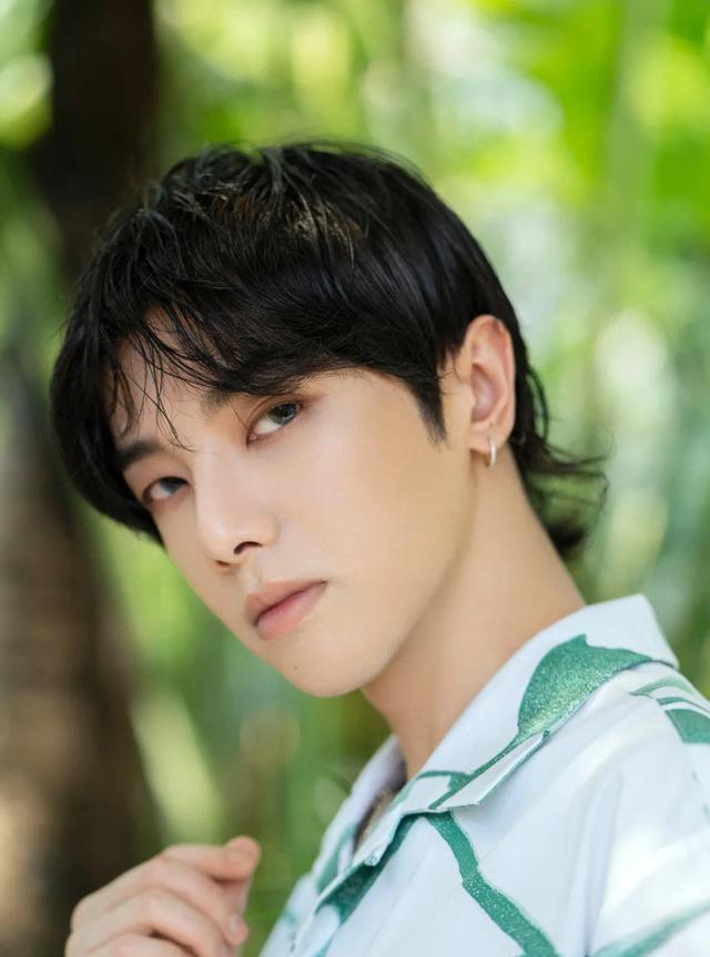 冯绍峰|娱乐大爆料：华晨宇、赵丽颖冯绍峰、吴倩、朱一龙、肖战、陈坤