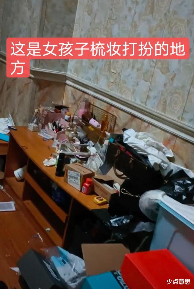 吉林:女子出租屋垃圾成堆,臭气熏天,房东:她平时可会打扮了