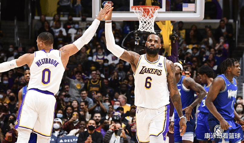 科斯塔|25分+22分！恭喜老詹，再獲年輕版JR史密斯，湖人這簽約賺大發(fā)了