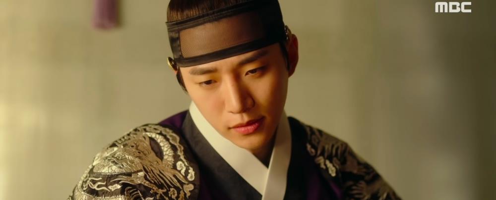 德云社|《衣袖红镶边》收视率刷新高！李世荣舍命护夫，第N次打枪李俊昊