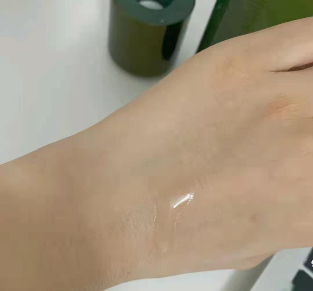 连衣裙 为什么海蓝之谜、赫莲娜这么贵，销量还这么好？主要因为以下几点