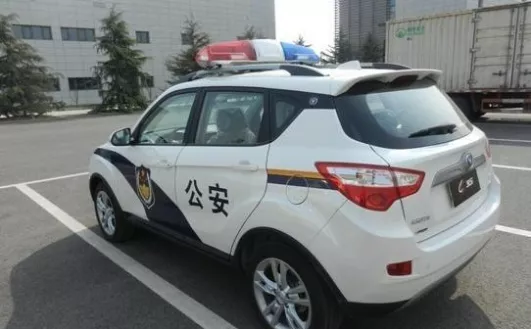 中國警車“大換血”，日本汽車全部停用，公安部：新車更顯大國威嚴！-圖5