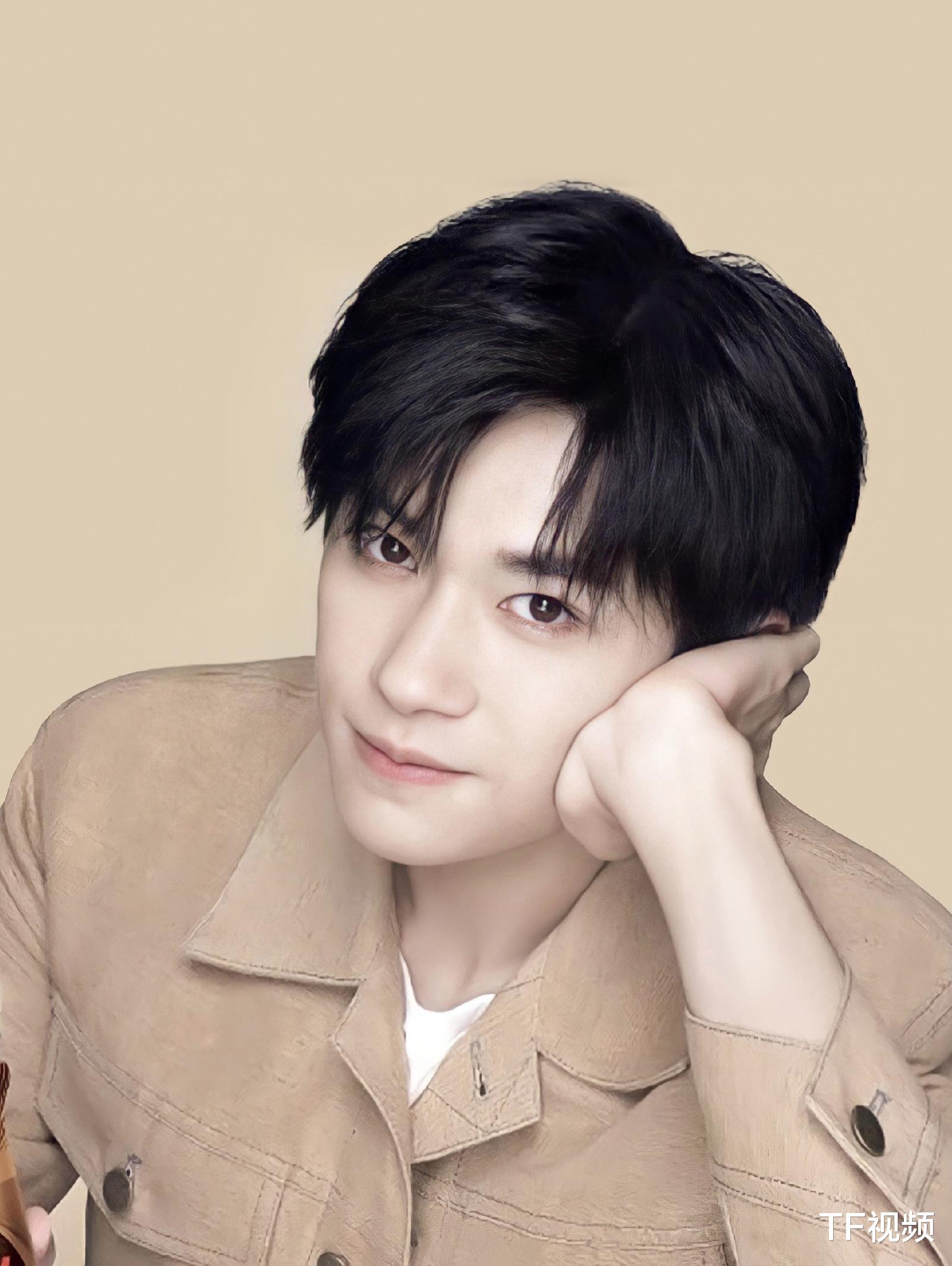 奇迹|《奇迹》发布集结海报,暗示新预告,易烊千玺粉丝花式安利电影