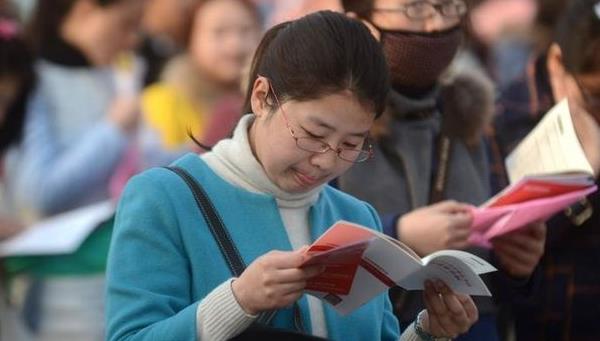 考研|985硕士面试接连被拒，只因第一学历惹的祸，学生还有必要考研吗