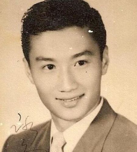邓小平小道|79岁谢贤掌掴81岁曾江，五年后两人恩怨化解-谢贤传奇的一生
