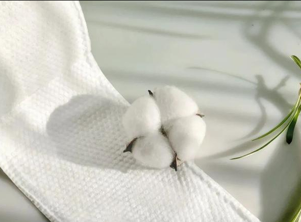 家居超人|建议女人：生活不要太节俭了！家里这些物品，该扔就扔，别心疼