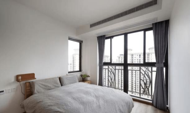 |越来越多人装修全屋刷大白墙，完工效果很赞，超出了我的预期