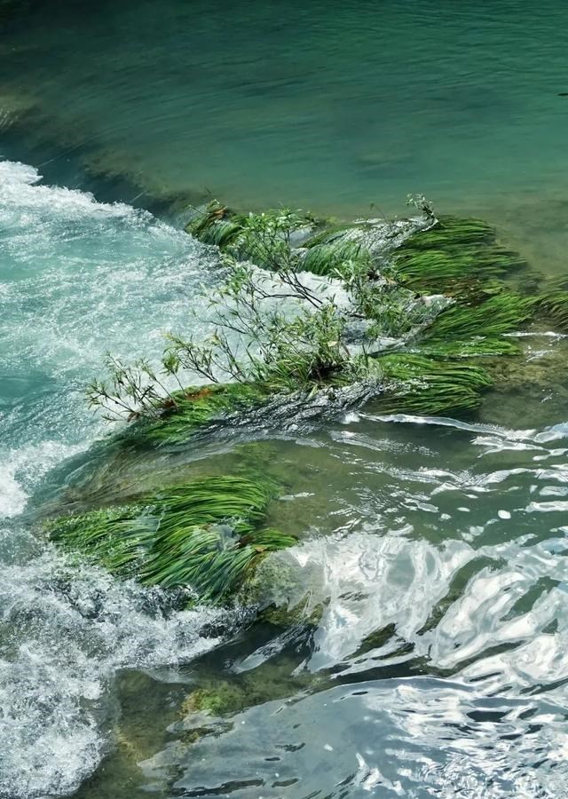 涠洲岛 8个国内人少景美的地方，这些都是6月应有的模样，每帧都美成屏保