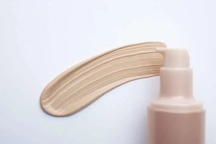 底妆 无暇的蛋壳肌底妆,到底是怎样养成的?