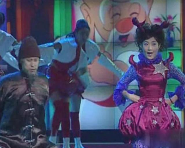 范晓萱|为男友摘除子宫，从歌后变叛逆少女，范晓萱可曾后悔过？