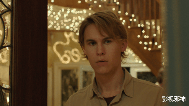 泰迪|满屏都是大长腿，这青春版「恐怖游轮」我第一个安利