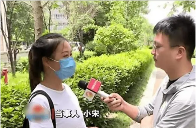 若珍|女大学生要求家长支付课时费，遭严词拒绝：总分倒一，是你的责任