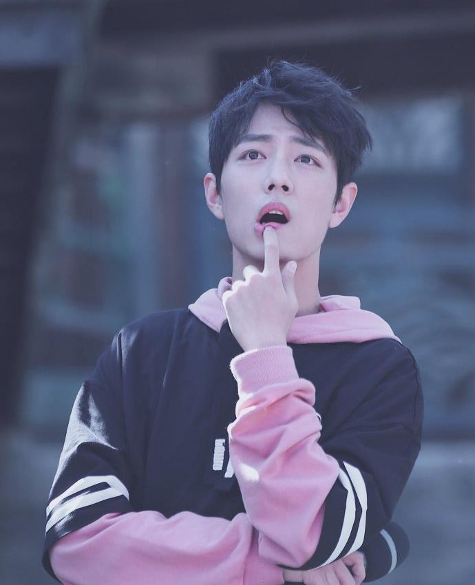 肖战|肖战双喜临门！还迎来11周年纪念日，粉丝刷屏向肖战祝贺